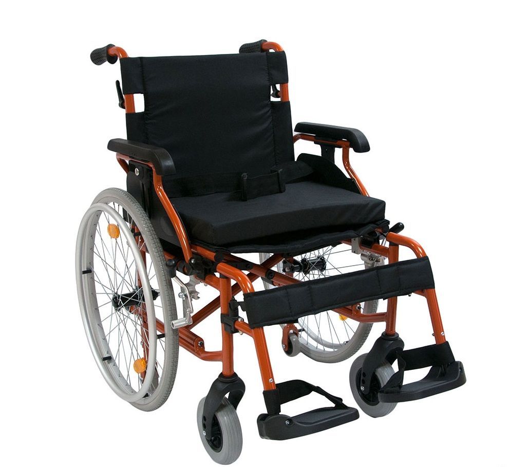 Коляска инвалидная FS 755l